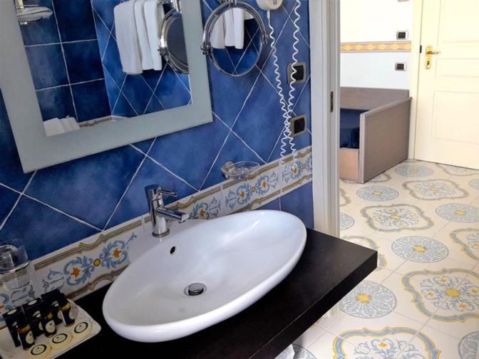 Hotel Stella Maris Casal Velino Extérieur photo