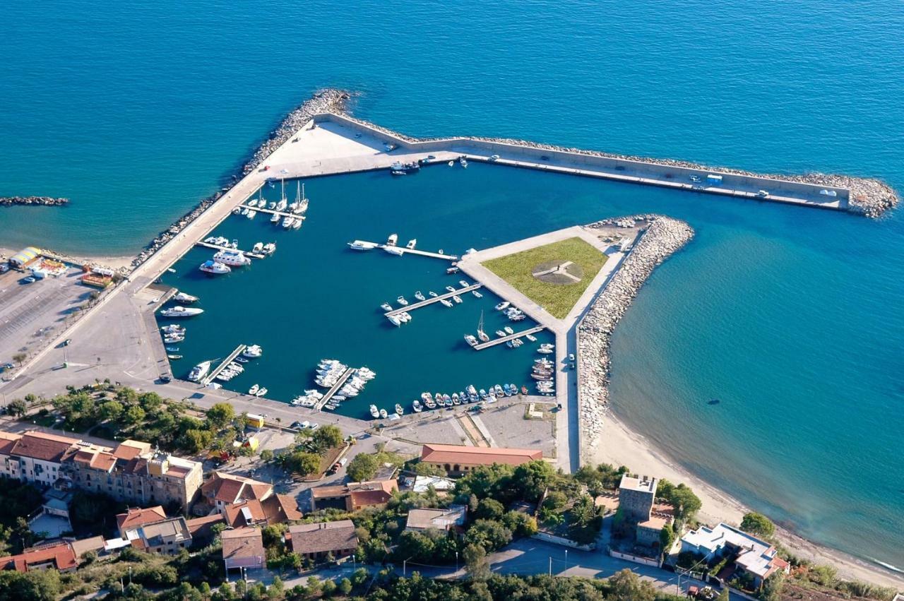 Hotel Stella Maris Casal Velino Extérieur photo