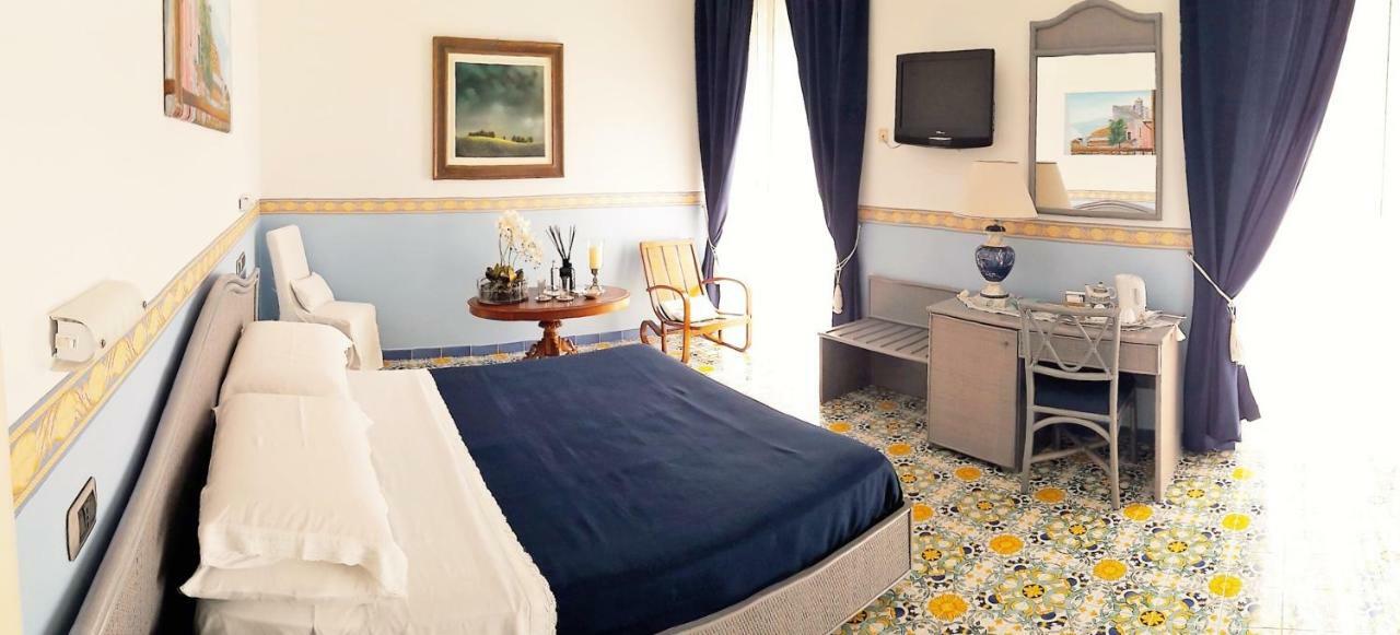 Hotel Stella Maris Casal Velino Extérieur photo